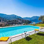 Villa Baia Blu 12, Emma