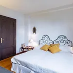 Baia Blu 12, Emma Villa *