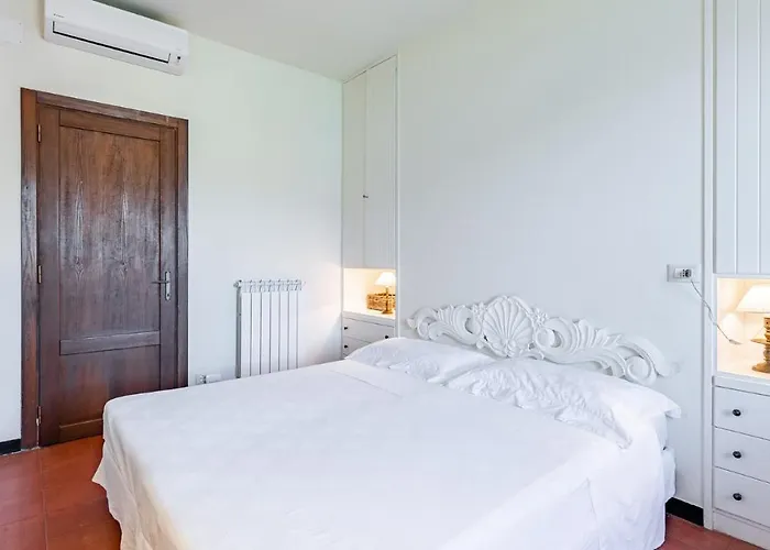 Βίλα Baia Blu 12, Emma Recco